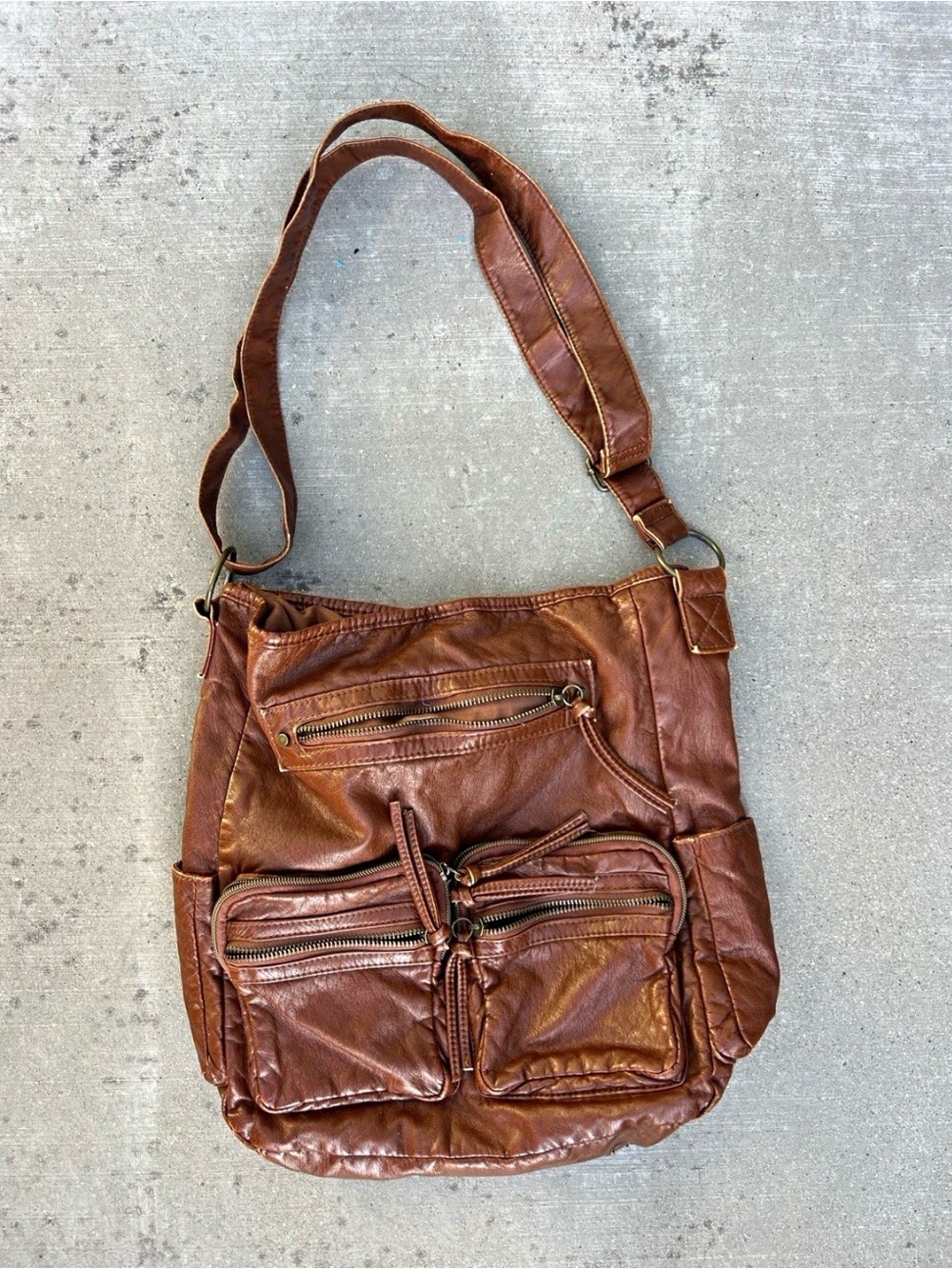 Brown Leather Crossbody Messenger Bag - Casual Everyday Carry